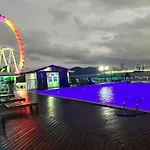 Studio De Frente Para O Mar Em Balneario Camboriu