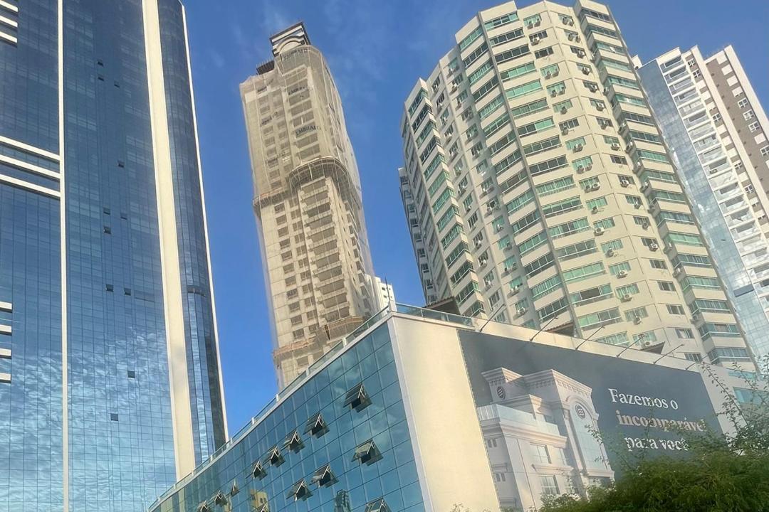 Apartment De Frente O Mar Em Balneario Camboriu